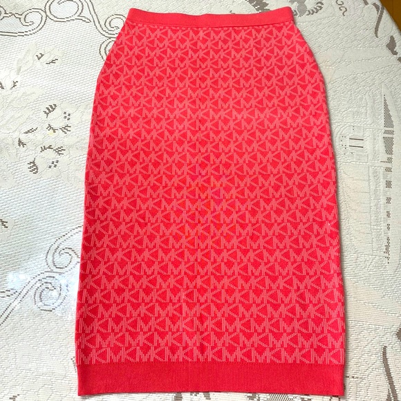 NEW Michael Kors Logo Jacquard Pencil Skirt - Picture 3 of 9
